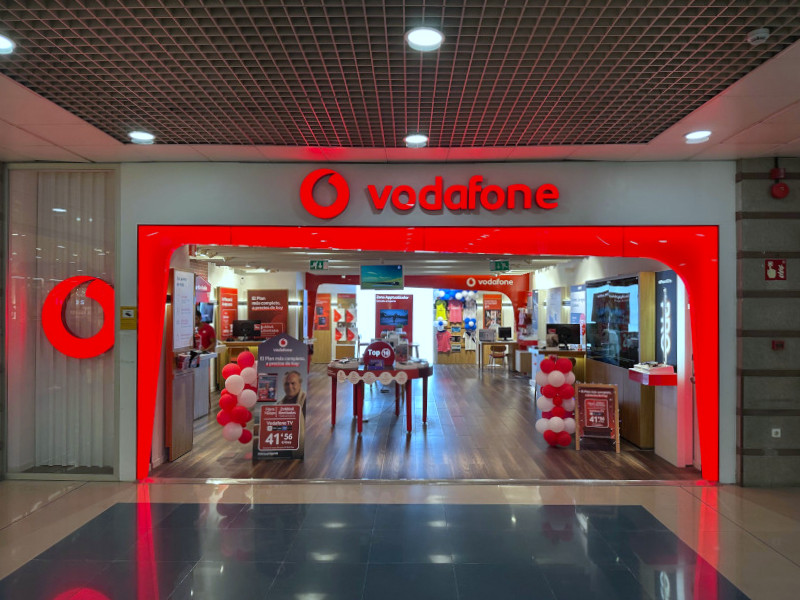 Tienda en C.C. Carrefour Añaza